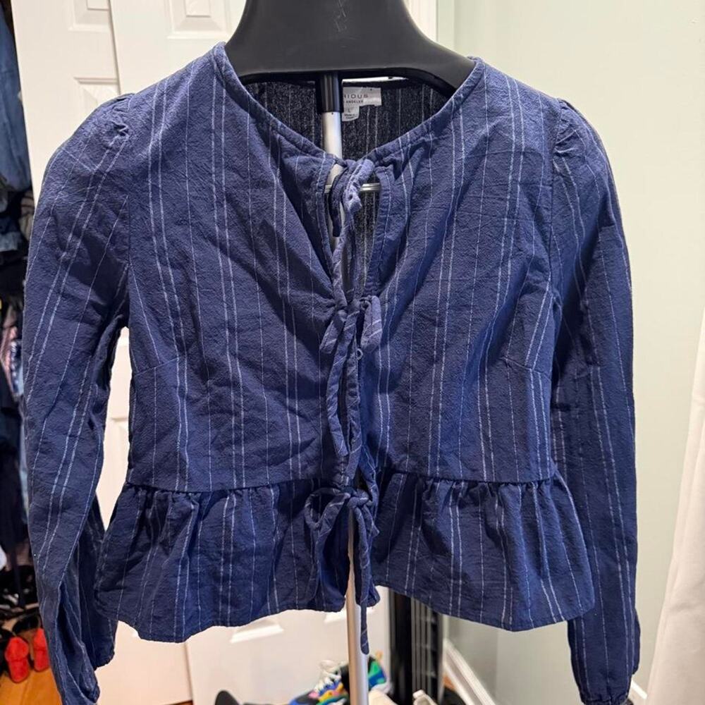 Cottagecore Romantic‎ navy pinstripe tie front peplum puff sleeve blouse Size L